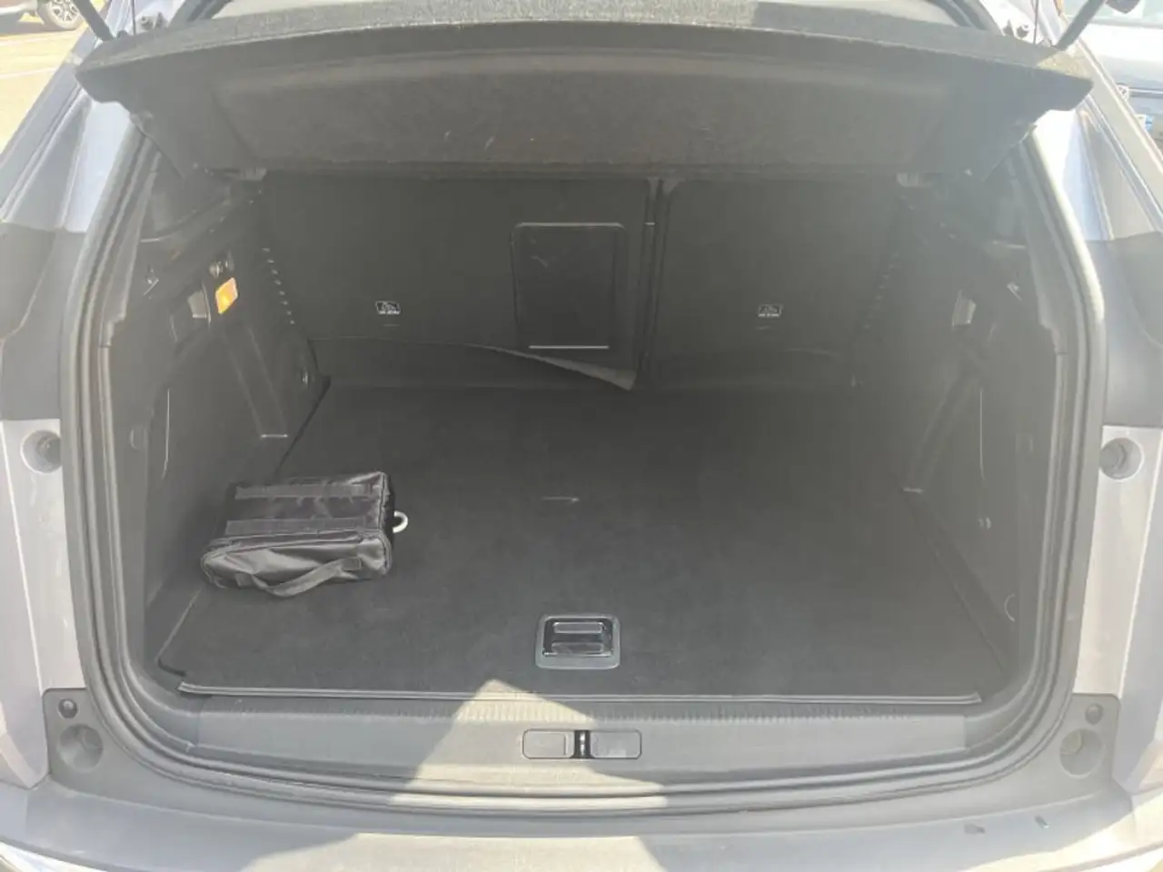 Peugeot 3008 3008 Plug-In Hybrid — photo 15