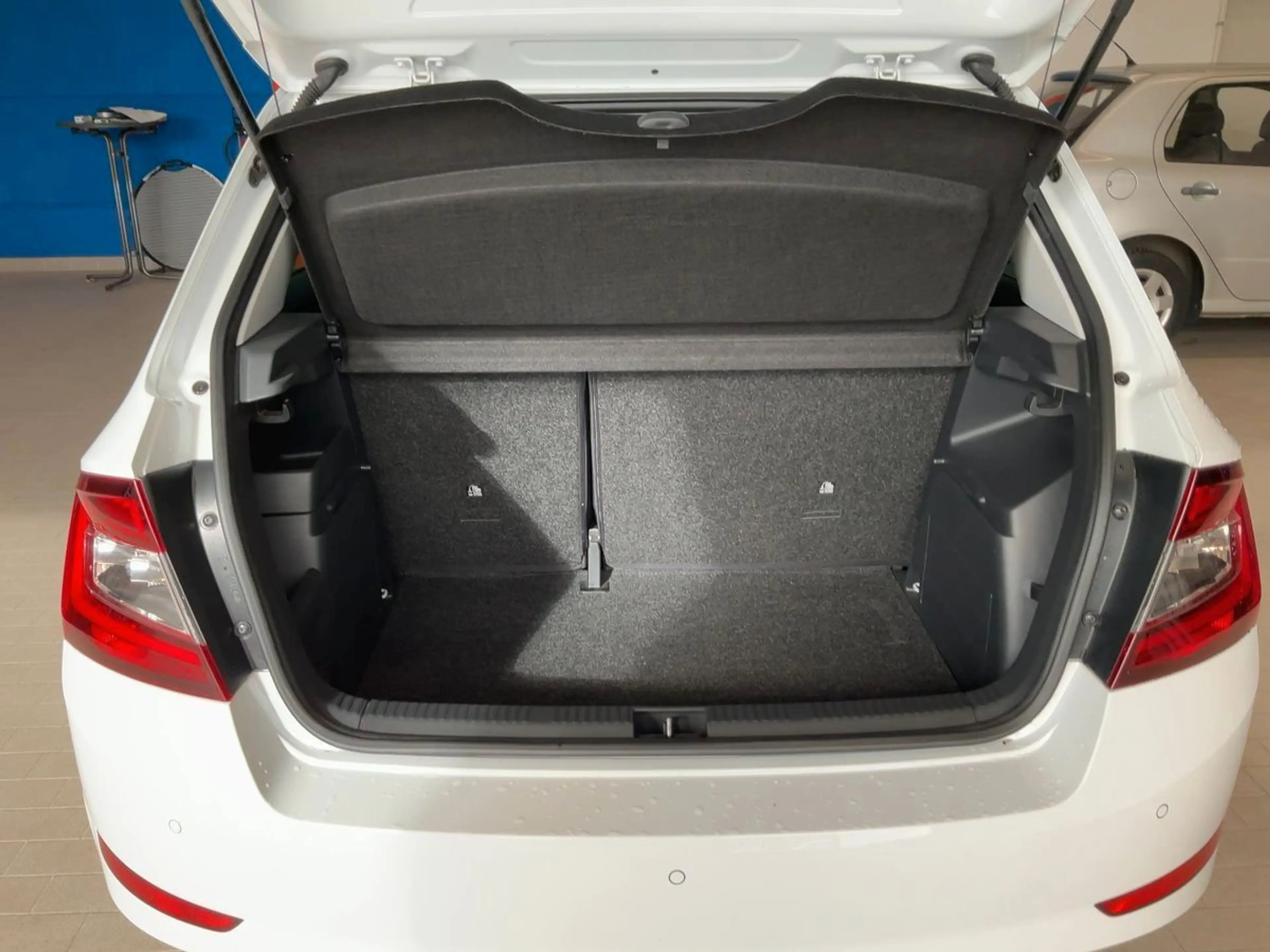Skoda Fabia 1.0 TSI Style DSG+Kamera+DAB+Sitzhzg 13TKM — photo 5