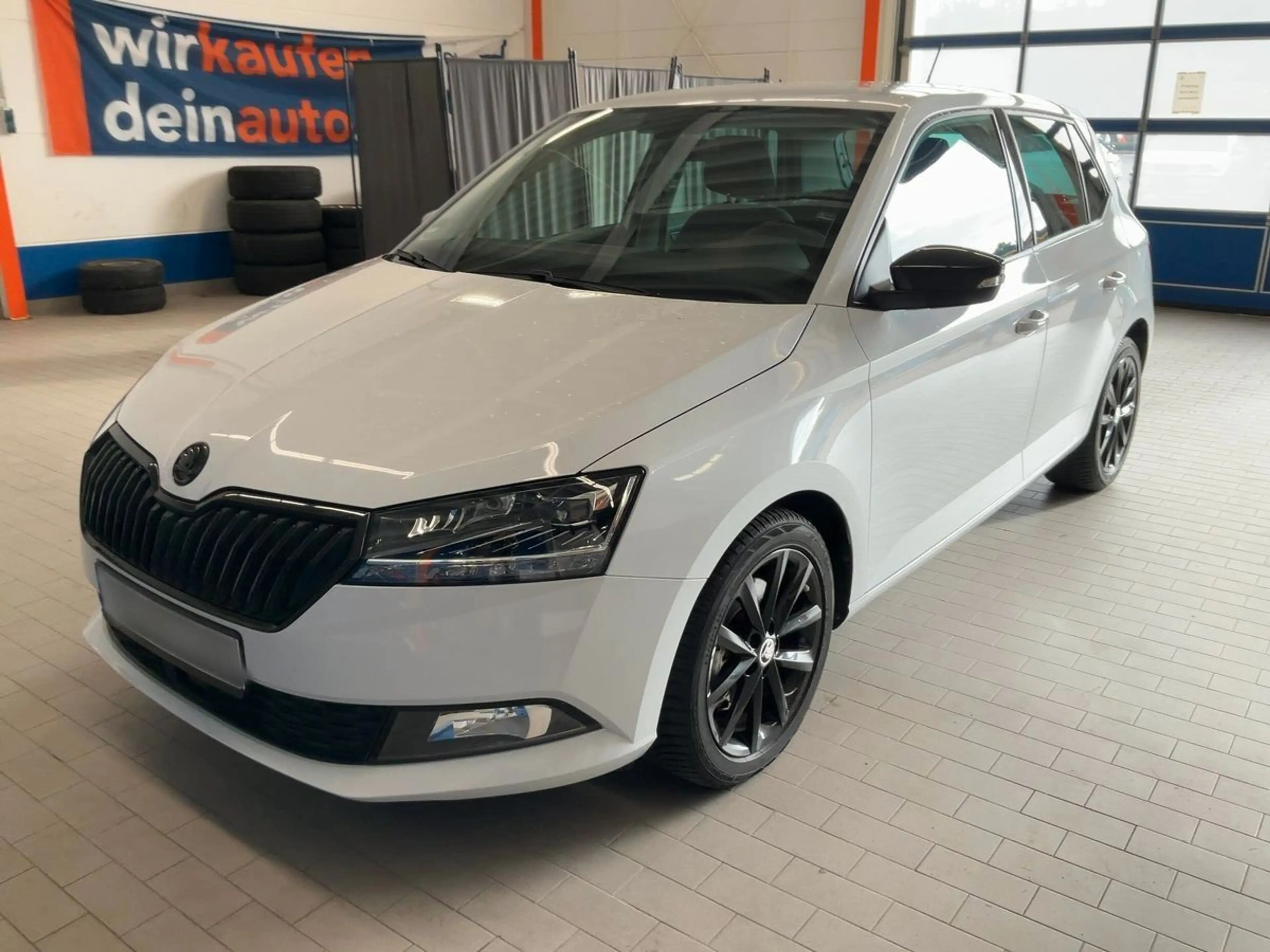 Skoda Fabia 1.0 TSI Style DSG+Kamera+DAB+Sitzhzg 13TKM