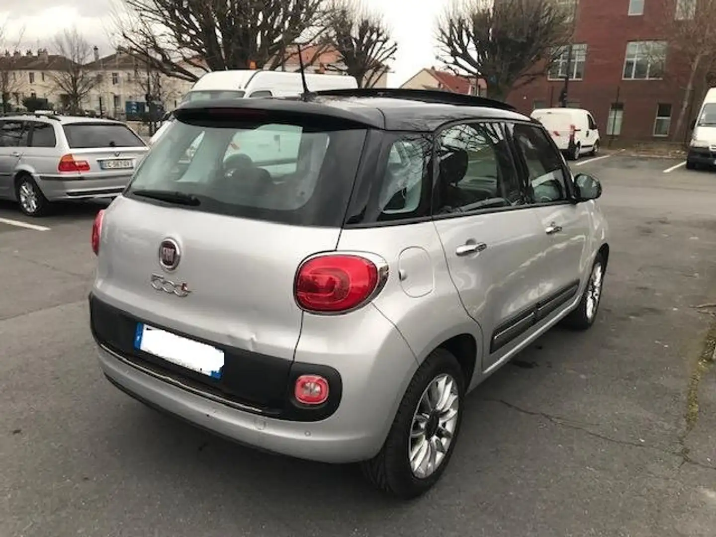 Fiat 500L 1.6 MULTIJET 16V 105 CH S/S LOUNGE BUSINES BICOLOR Grijs - 2