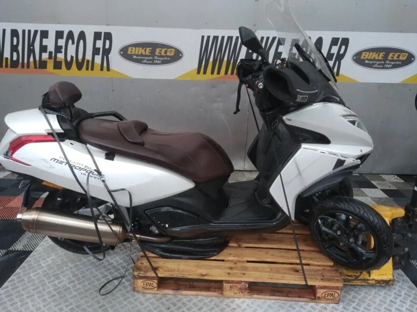 Peugeot Metropolis Wit - 1