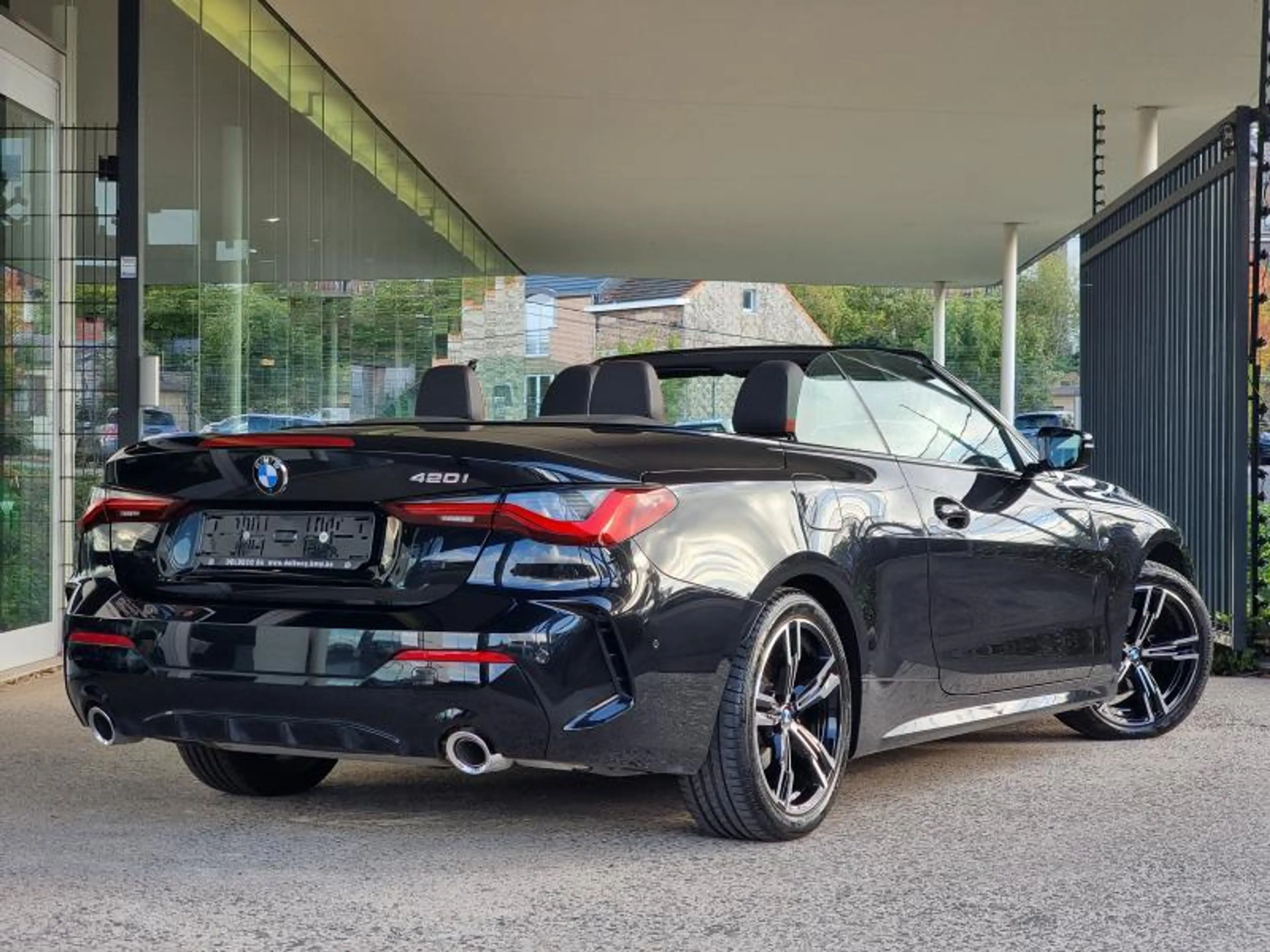BMW 420 Cabrio M Sport — photo 9