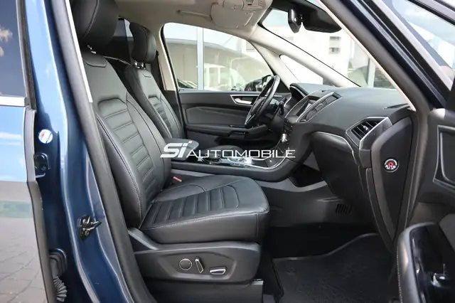 Ford Galaxy view 12