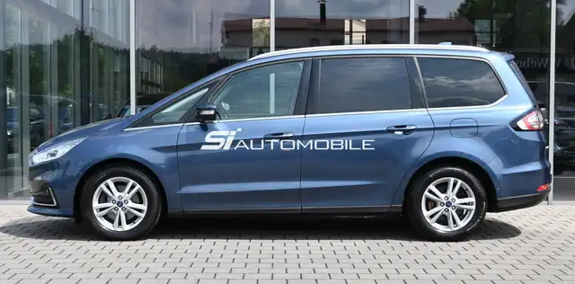 Ford Galaxy view 2