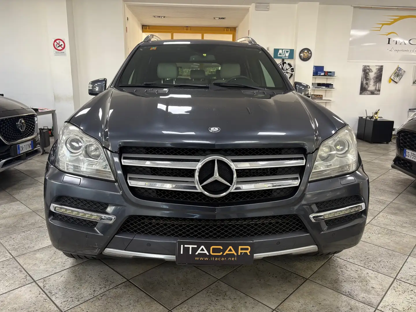 Mercedes-Benz GL 350 GL - X164 bt Sport 7 4matic auto my11 Grigio - 2