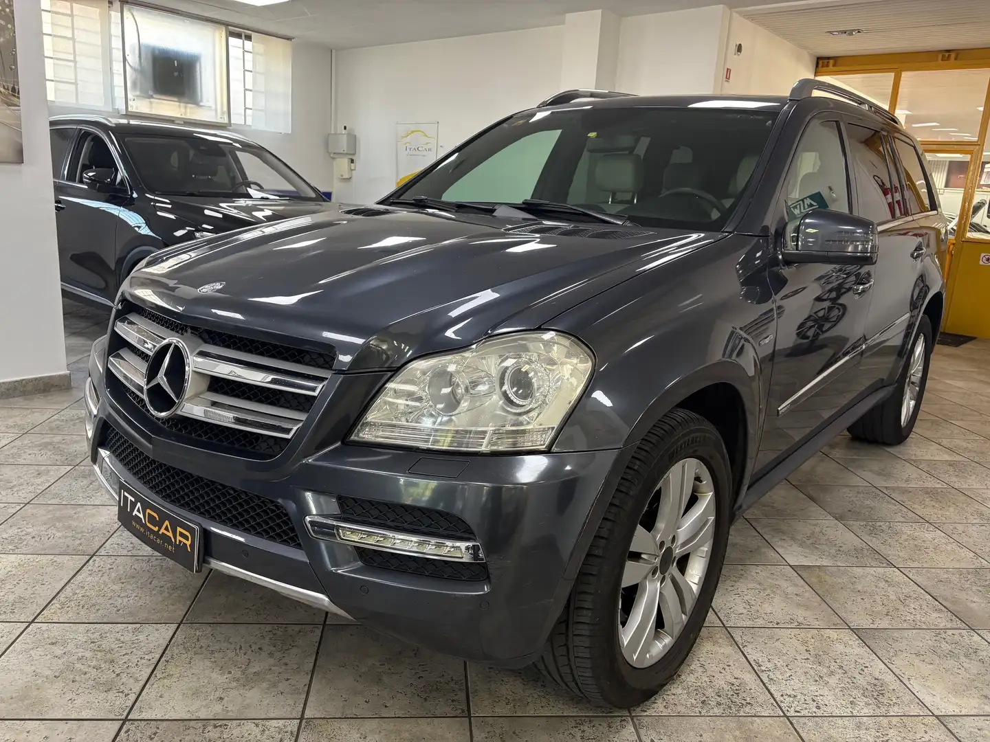 Mercedes-Benz GL 350 GL - X164 bt Sport 7 4matic auto my11 Grigio - 1