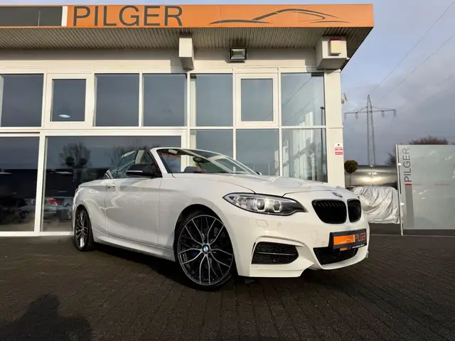 BMW 235 Cabrio M Sport*Alcantara*H/K*Xenon*Shz*Pdc