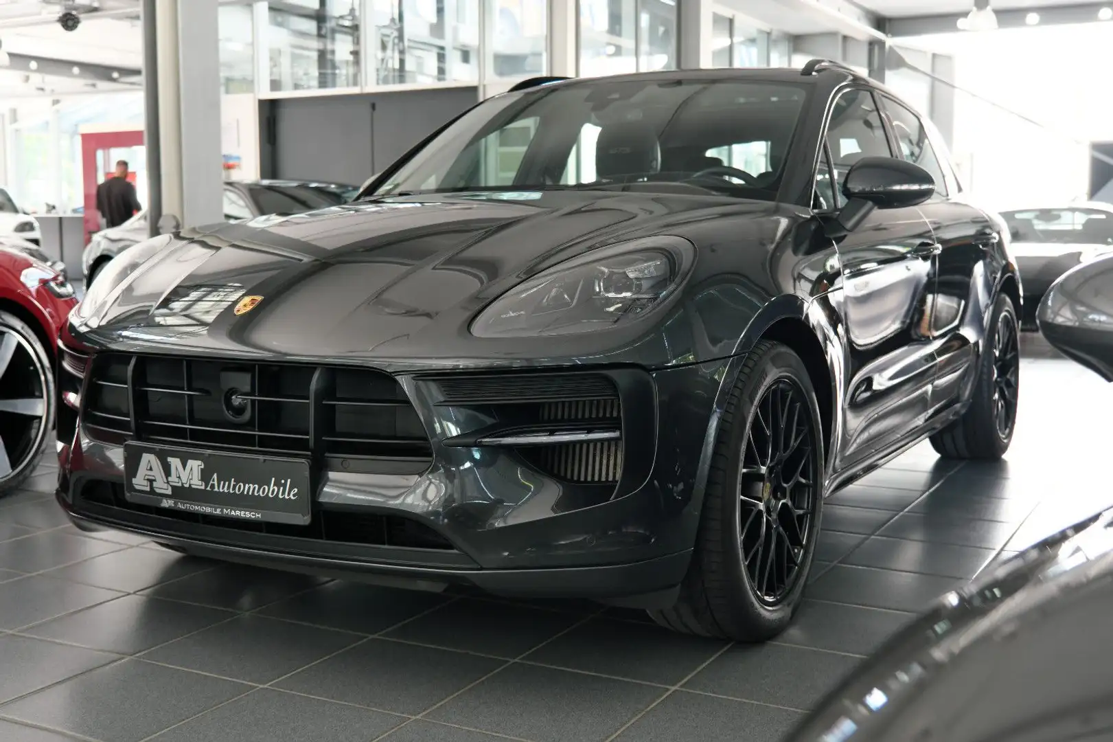 Porsche Macan GTS BOSE GTS-Paket AHK Chrono DeutschesFZ Grau - 1