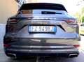 Porsche Cayenne 3.0 V6 E-Hybrid Gris - thumbnail 4
