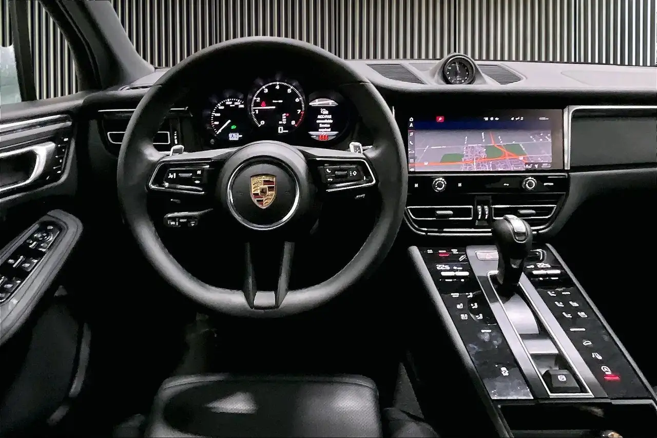 Porsche Macan снимка Porsche Macan