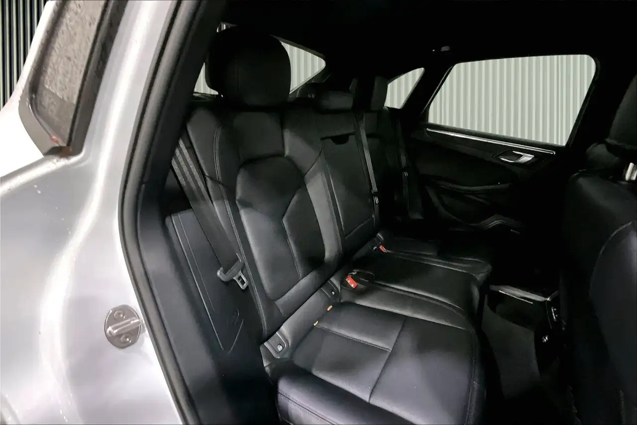Porsche Macan снимка Porsche Macan