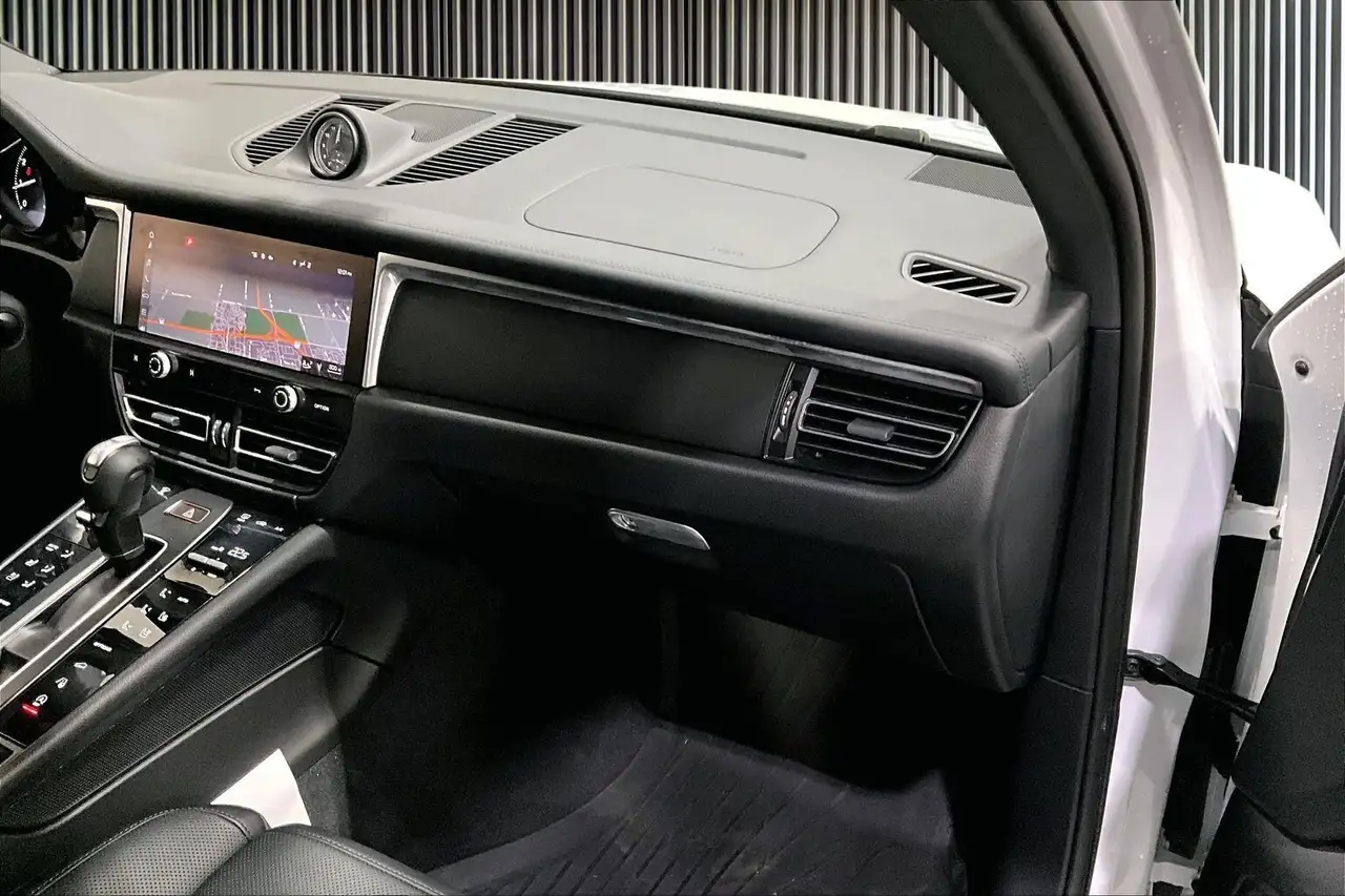 Porsche Macan снимка Porsche Macan