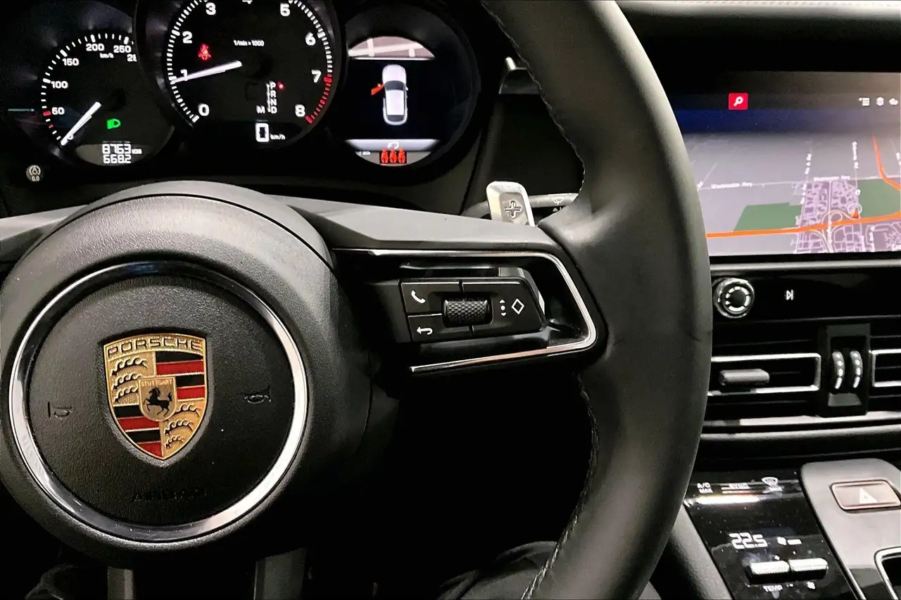 Porsche Macan снимка Porsche Macan