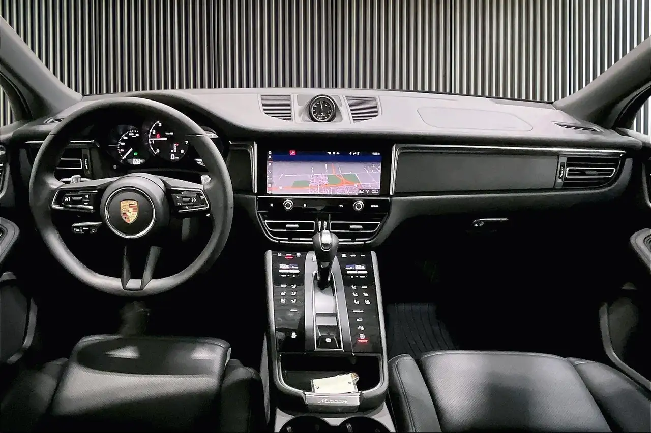 Porsche Macan снимка Porsche Macan