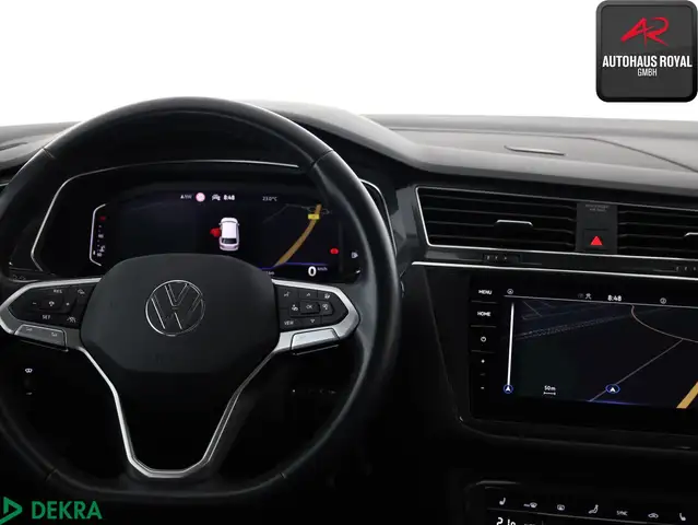 Volkswagen Tiguan Allspace view 10