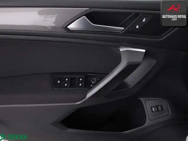 Volkswagen Tiguan Allspace view 15