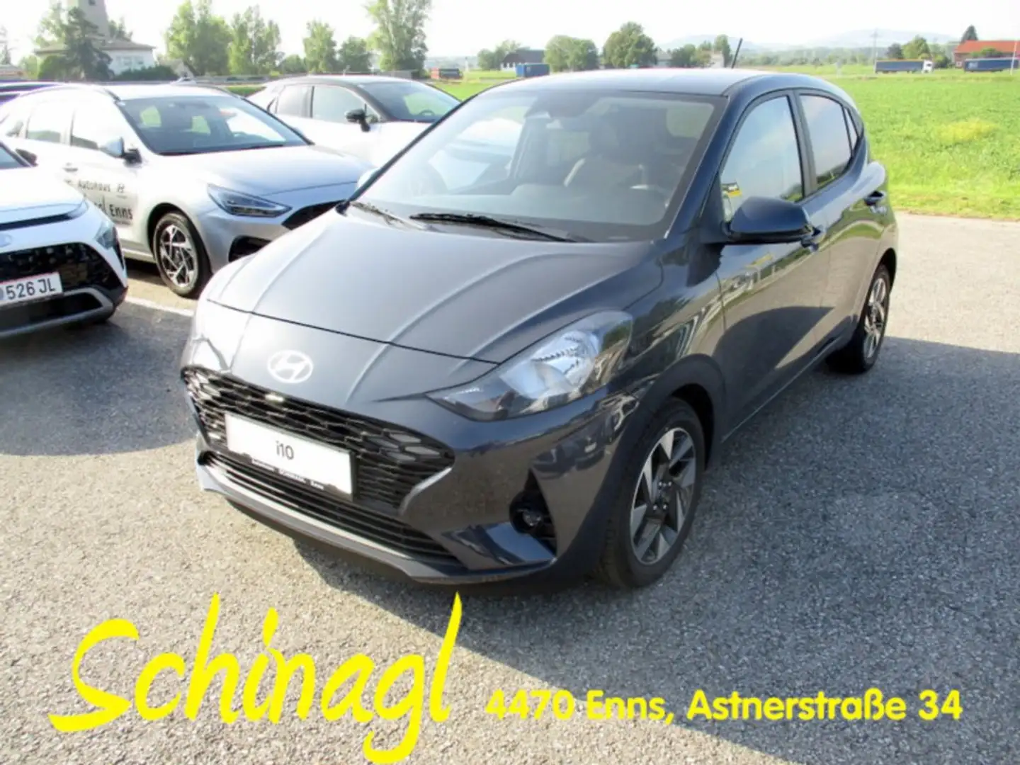 Hyundai i10 GO Plus 1,0 MT a5bu1 Grau - 1