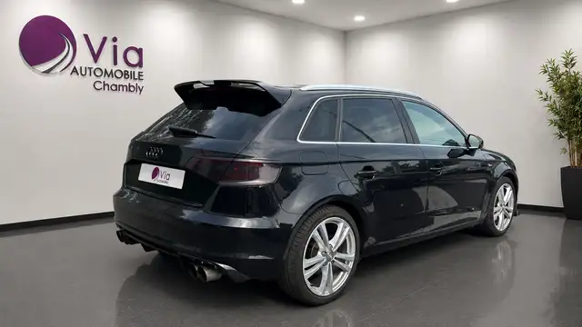 Audi A3 view 5