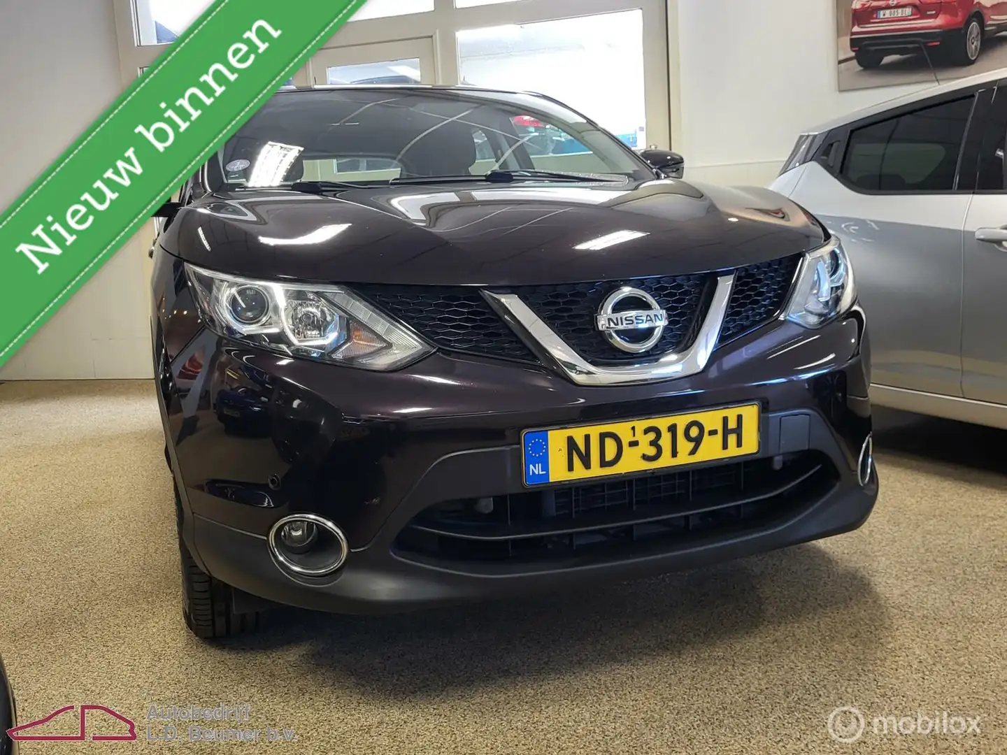 Nissan Qashqai 1.6 Acenta Navi *NL, TRKHK, CAMERA, RIJKLAARPRIJS! Mauve - 2