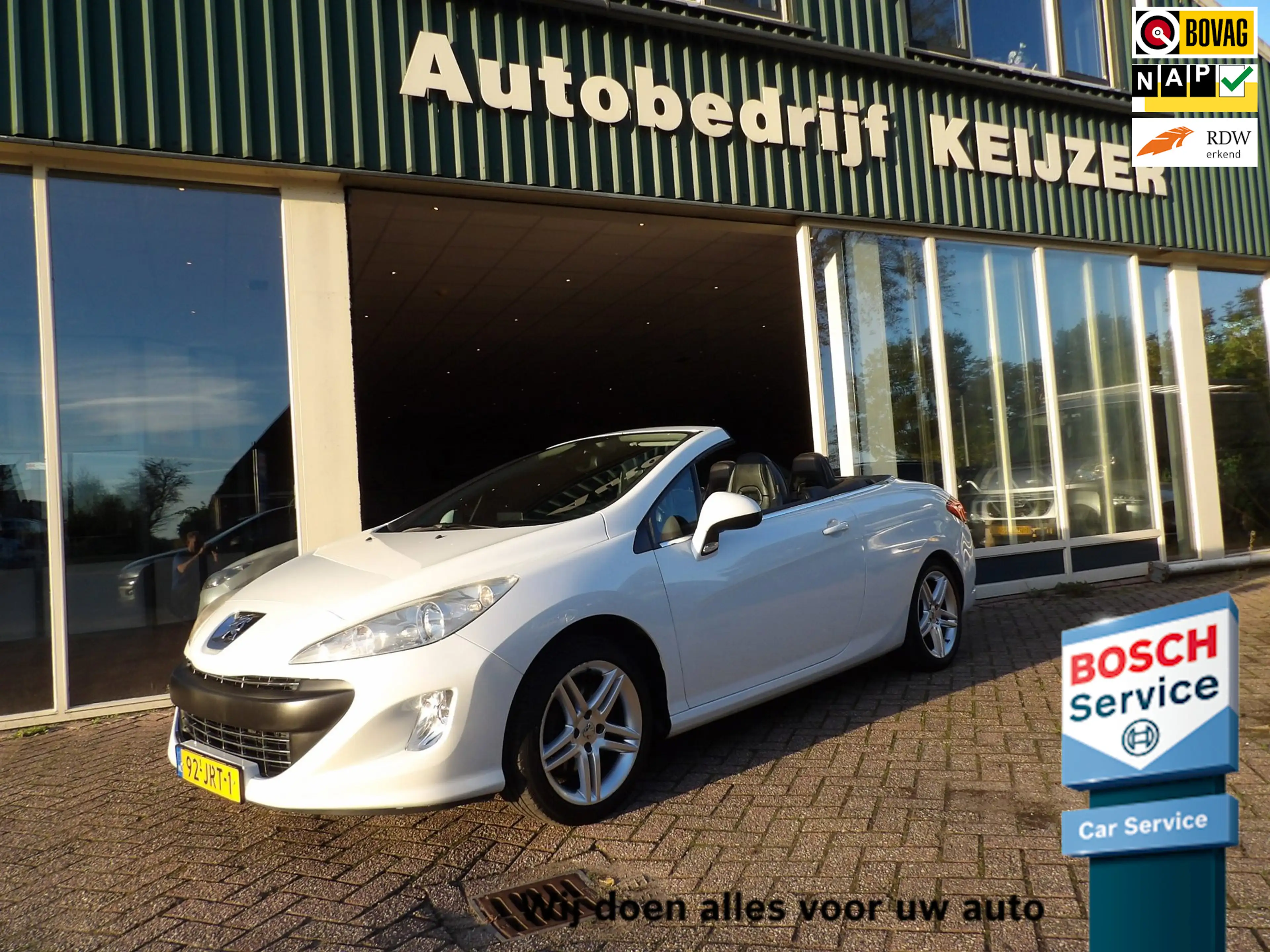 Peugeot 308 CC 1.6 THP Premiere LEER-CLIMA-NAVI