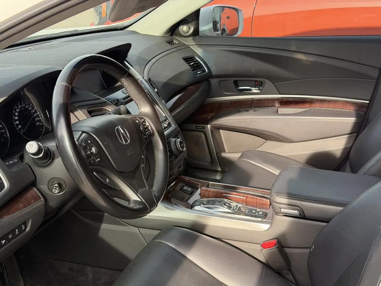 Acura RLX снимка Acura RLX
