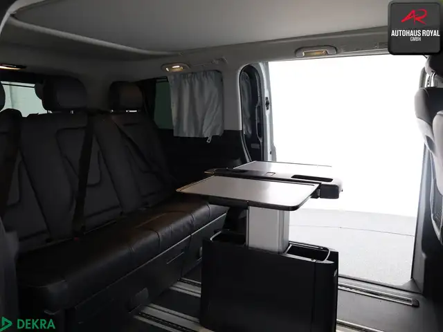 Mercedes-Benz Vito view 13
