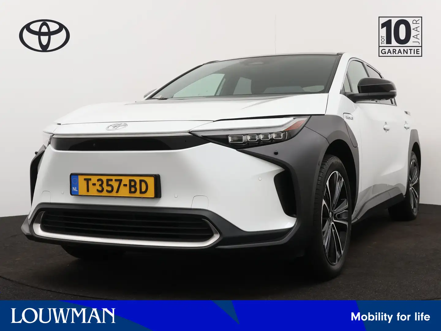 Toyota bZ4X Premium Solar Roof AWD 71 kWh 3-fase | Solar Roof Wit - 1