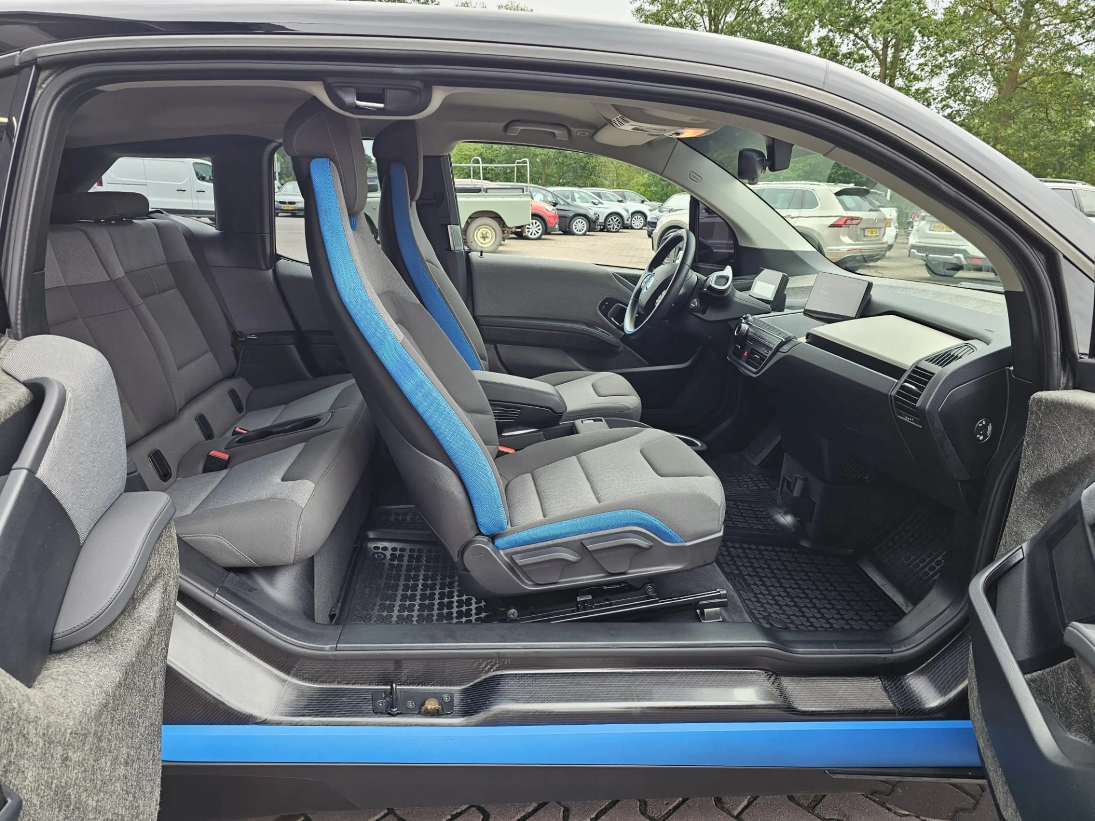 BMW i3 Business Edition 120Ah 42 kWh | Navi | Camera | St — photo 39