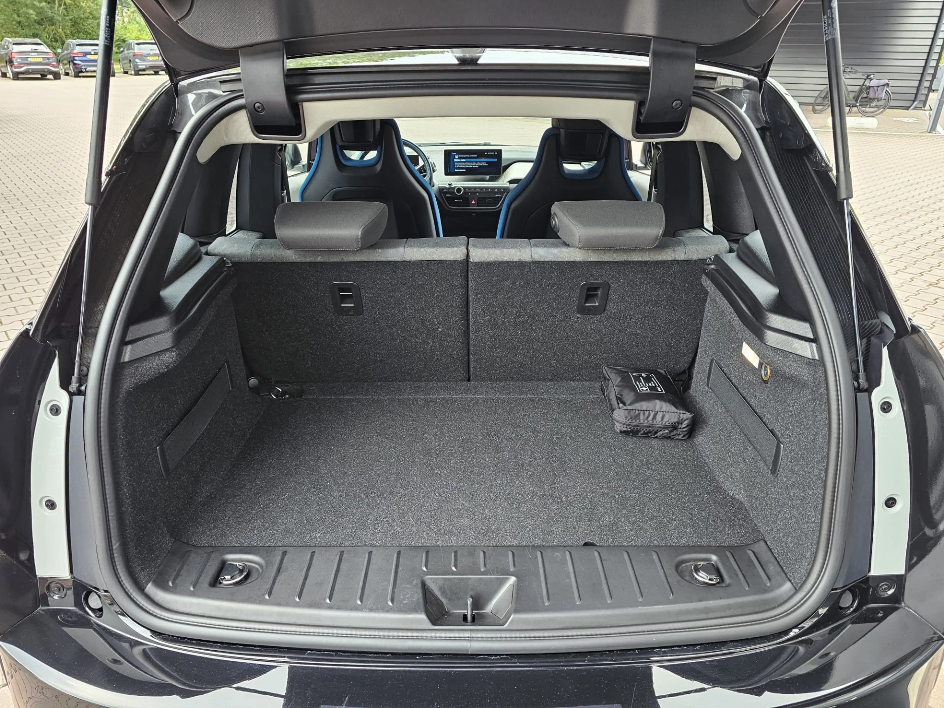 BMW i3 Business Edition 120Ah 42 kWh | Navi | Camera | St — photo 13