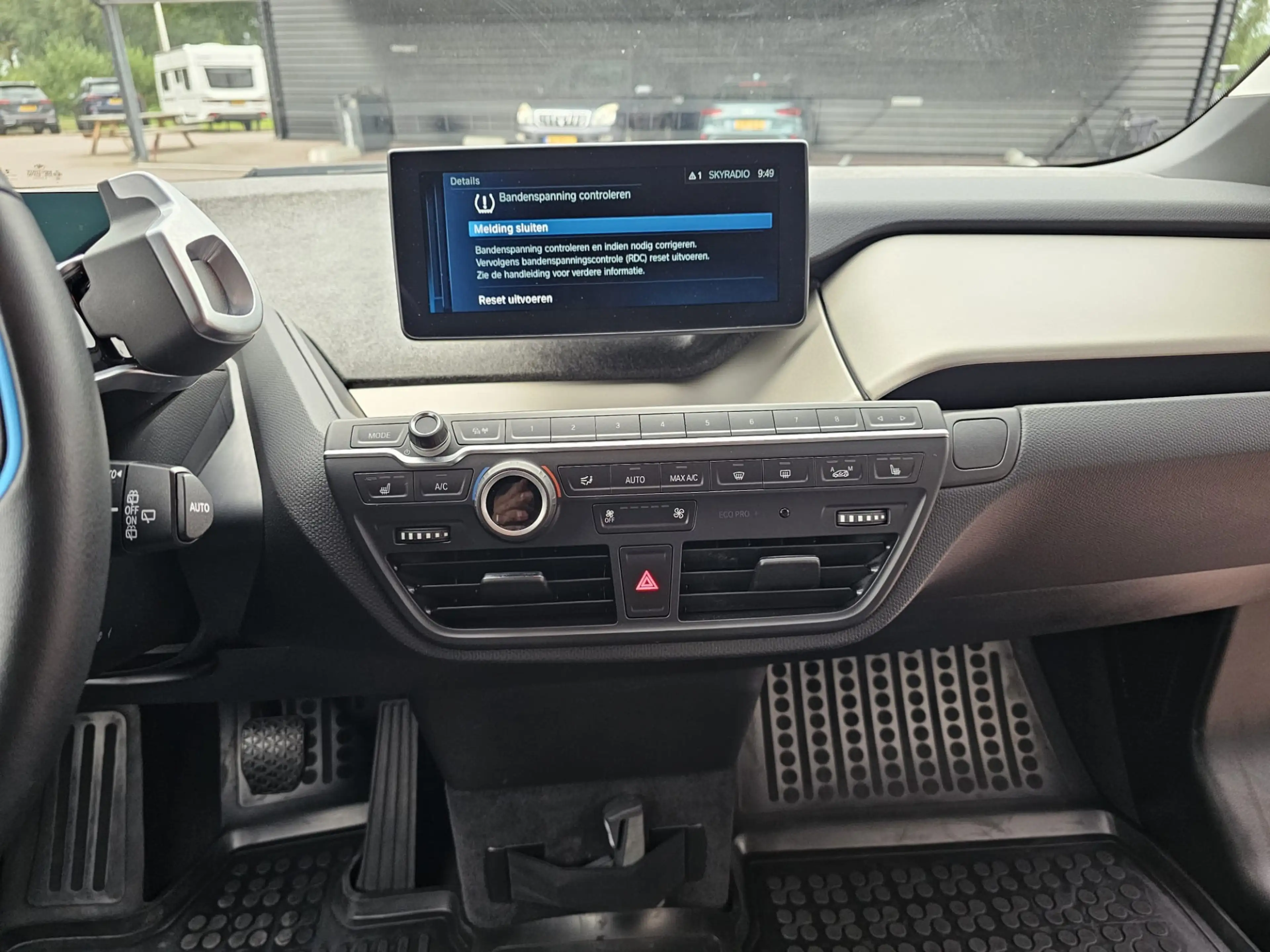 BMW i3 Business Edition 120Ah 42 kWh | Navi | Camera | St — photo 6