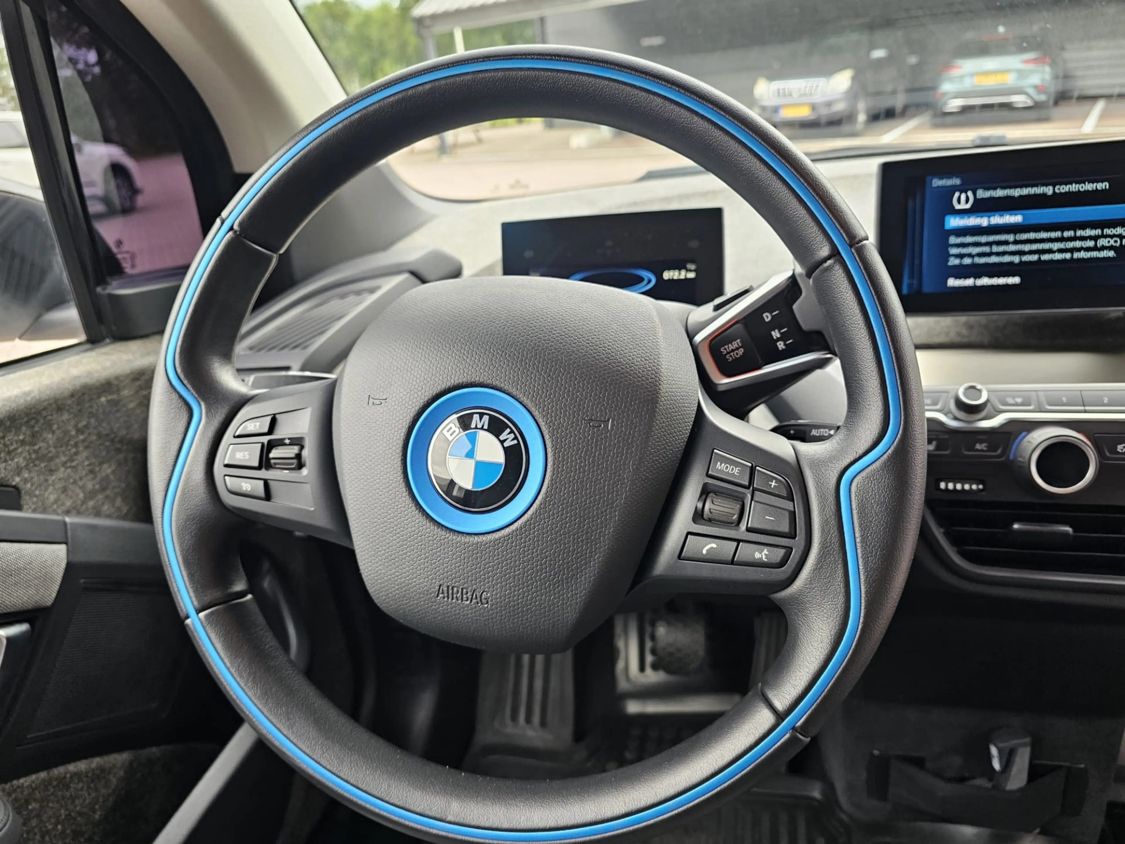 BMW i3 Business Edition 120Ah 42 kWh | Navi | Camera | St — photo 20