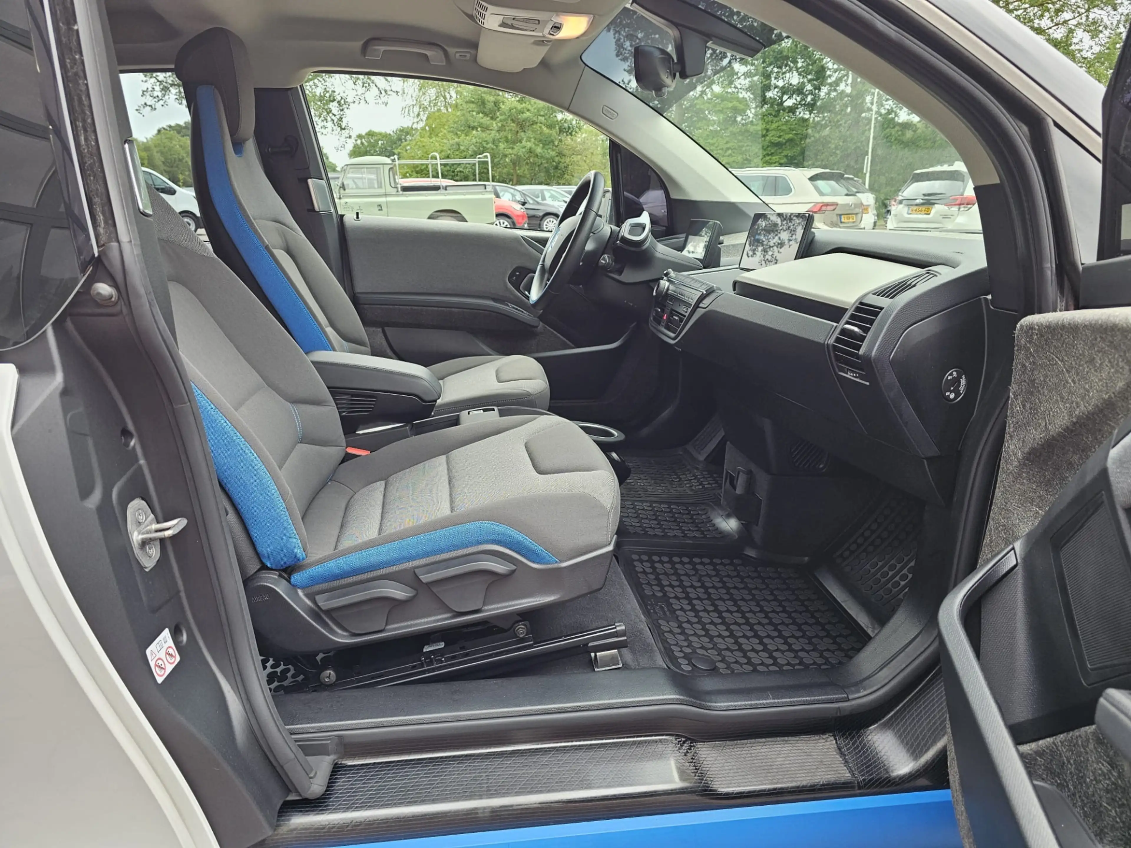BMW i3 Business Edition 120Ah 42 kWh | Navi | Camera | St — photo 38