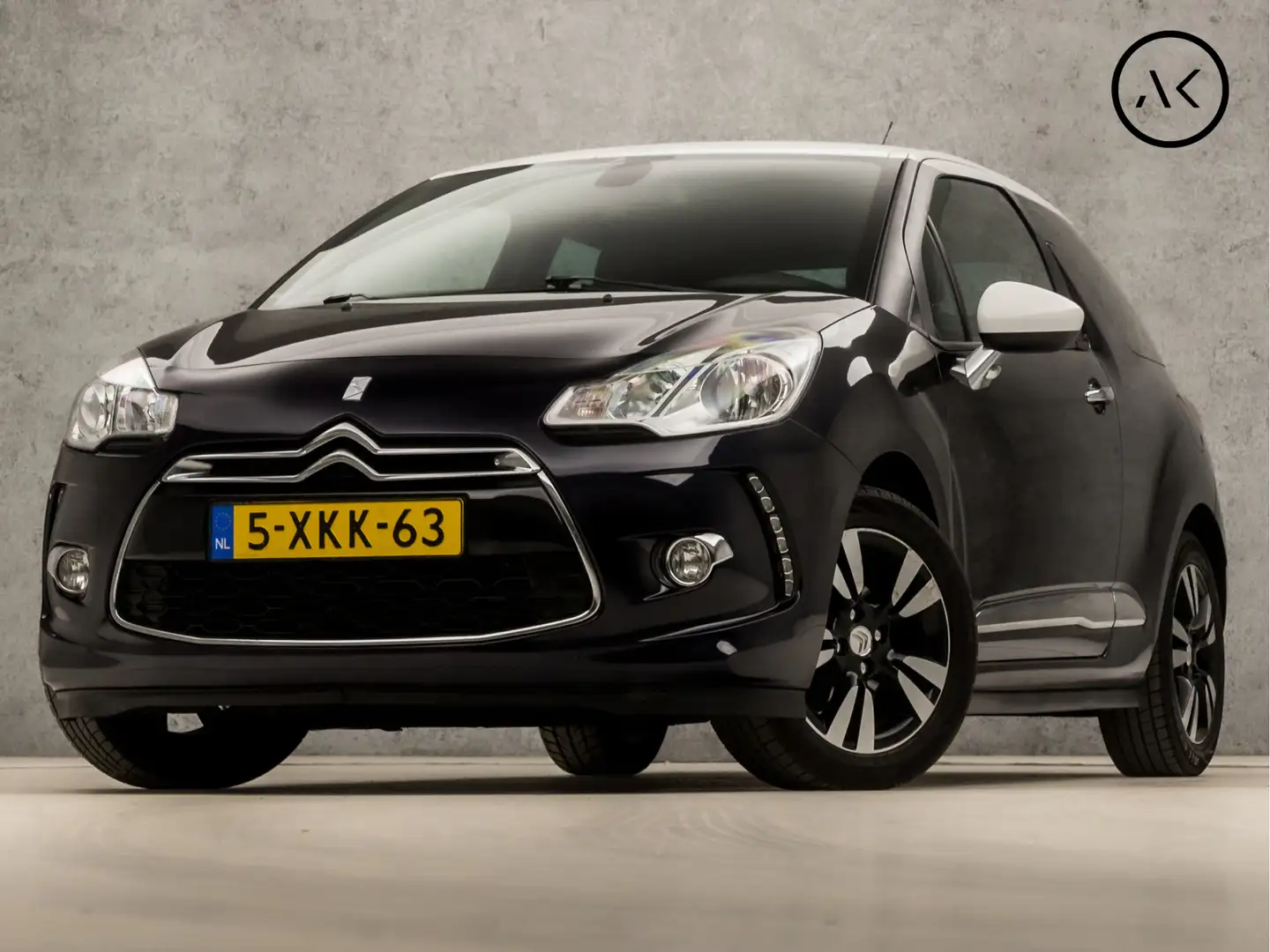 DS Automobiles DS 3 1.2 VTi So Chic (NAVIGATIE, CLIMATE, CRUISE, PARKE Blauw - 1
