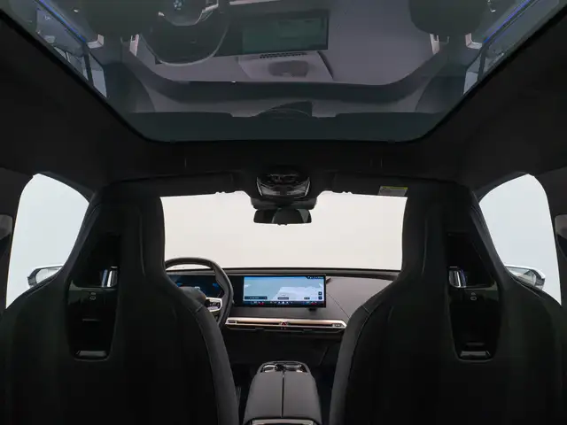 BMW Ix view 28