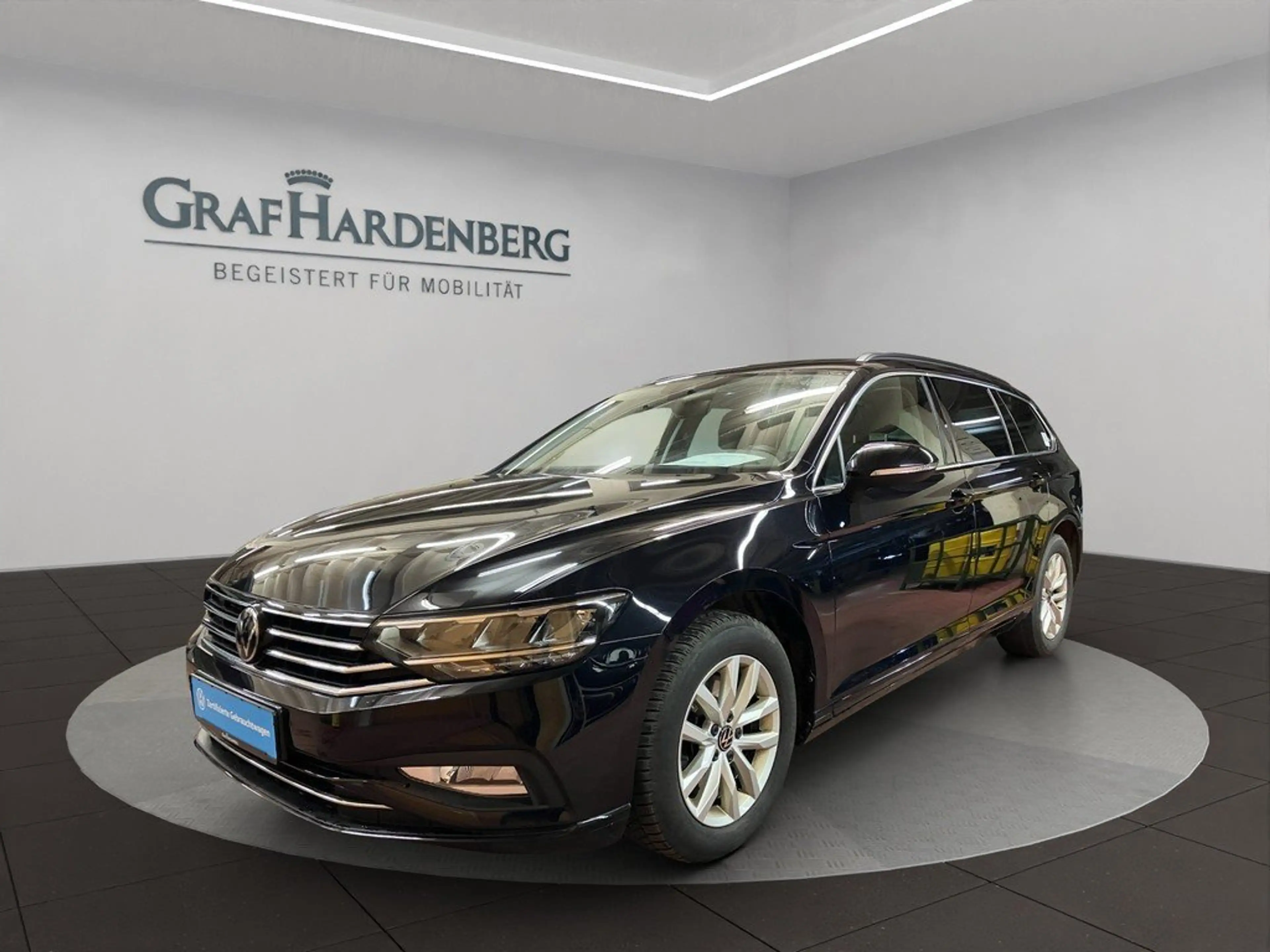 Volkswagen Passat Variant 2.0 TDI DSG Business ACC AHK