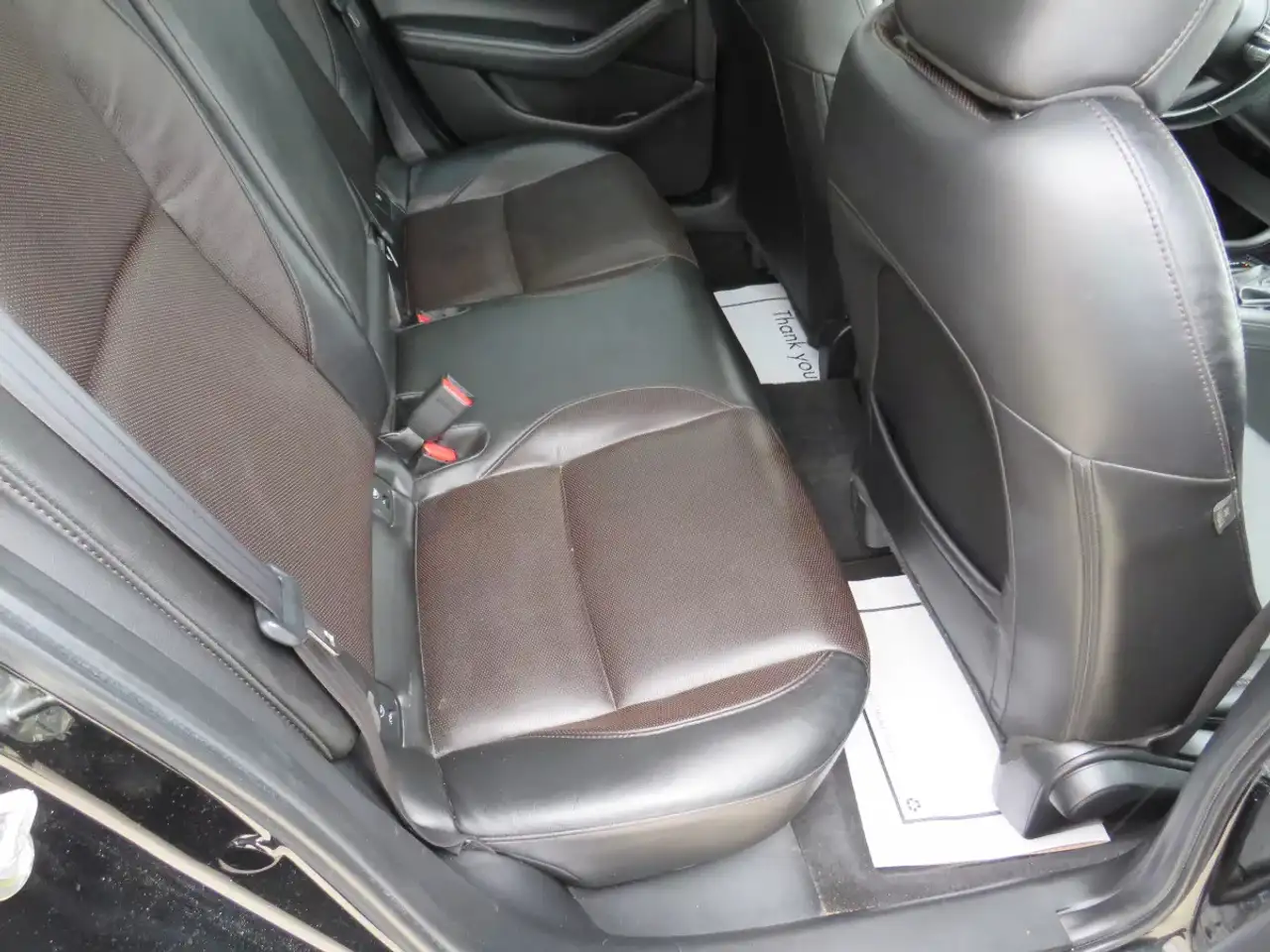 Mazda 3 снимка Mazda 3