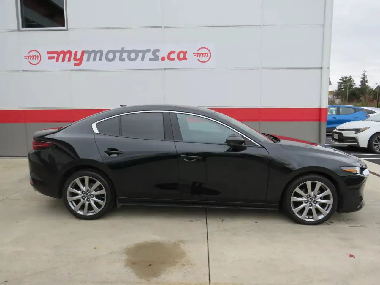 Mazda 3 снимка Mazda 3