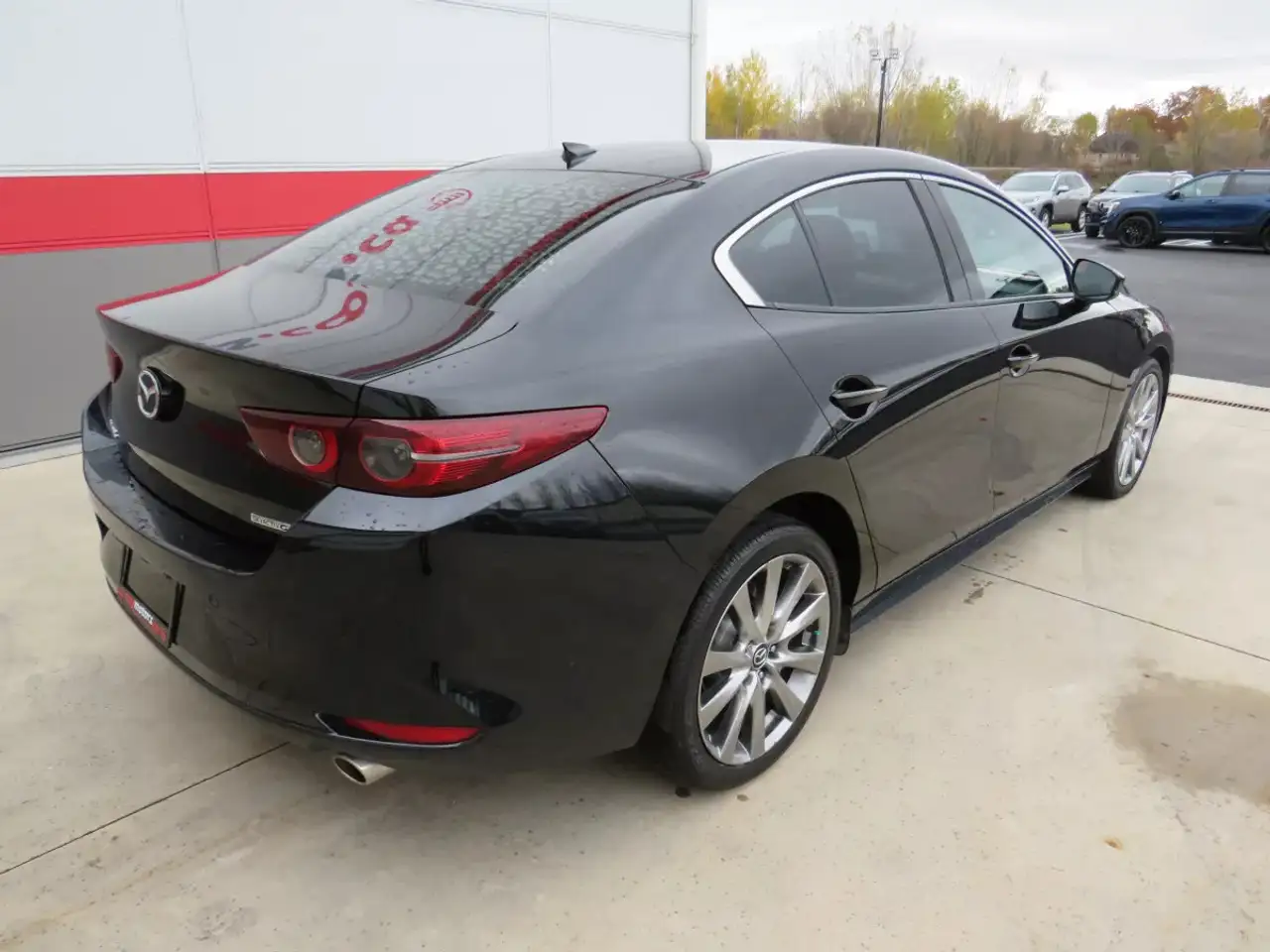 Mazda 3 снимка Mazda 3
