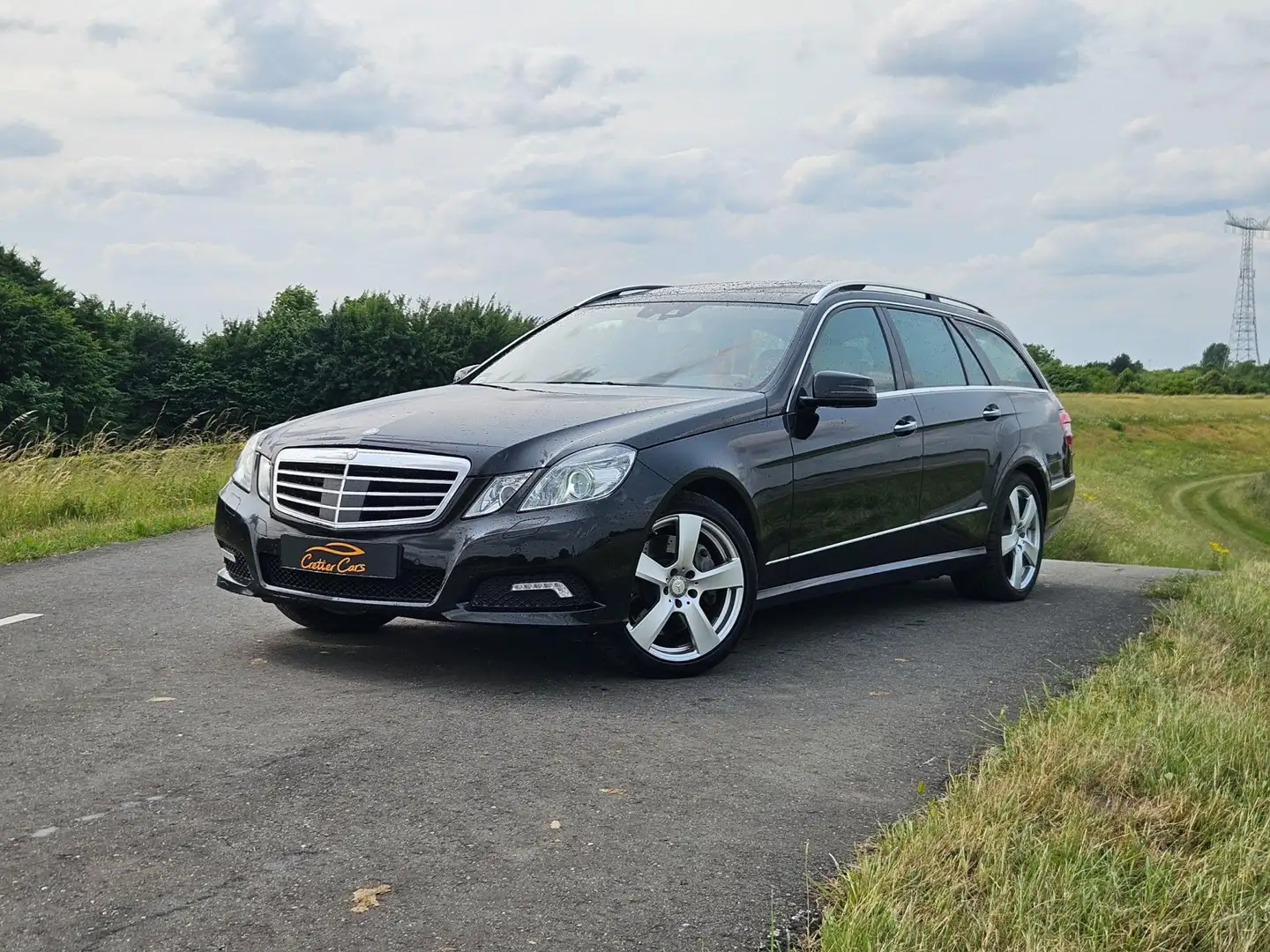 Mercedes-Benz E 500 Estate | 1e Eigenaar | Vol Opties | Nieuwstaat Černá - 1