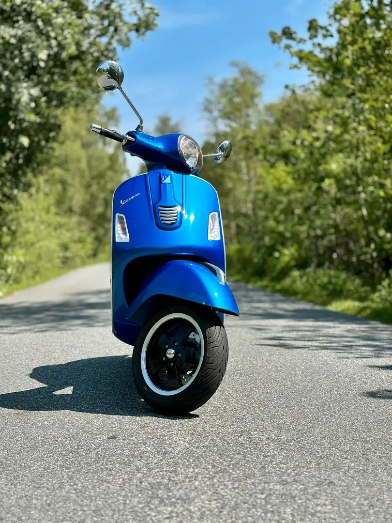 Vespa GTS 125 Blu/Azzurro - 1