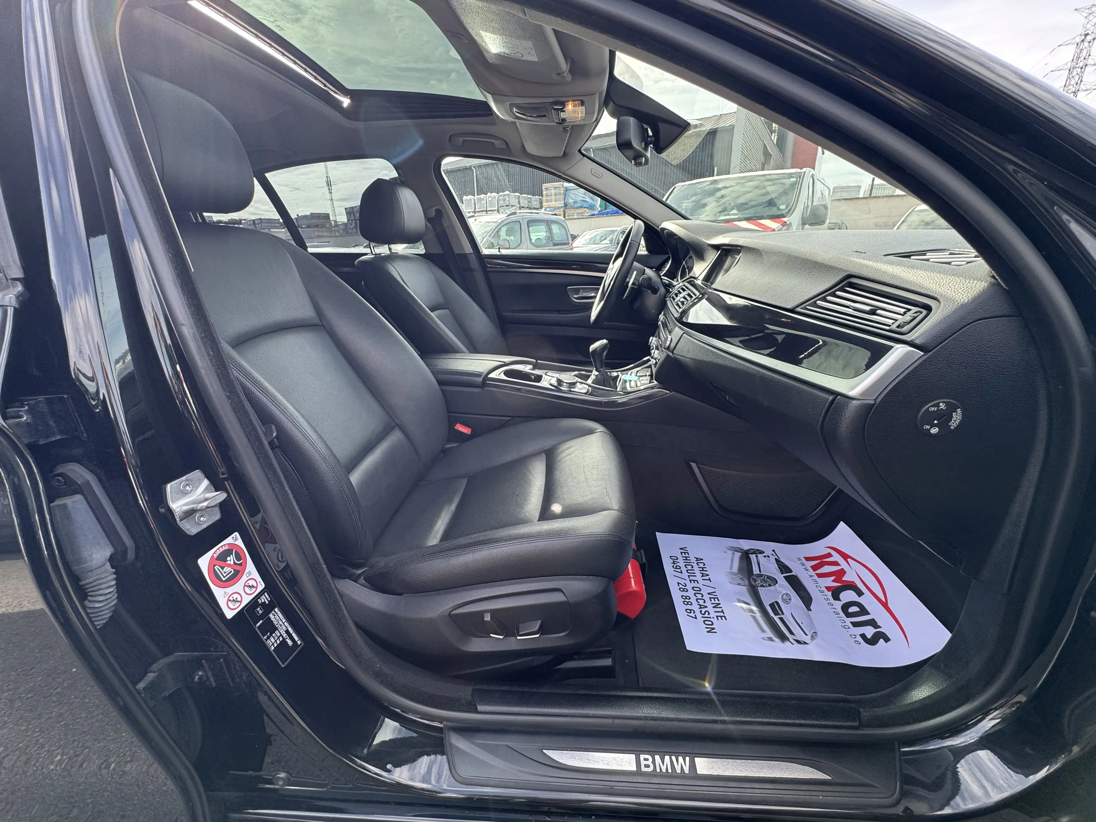 BMW 518 NAVIGATION // CUIR// TOIT OUVRANT / JANTES /CAMERA — photo 10