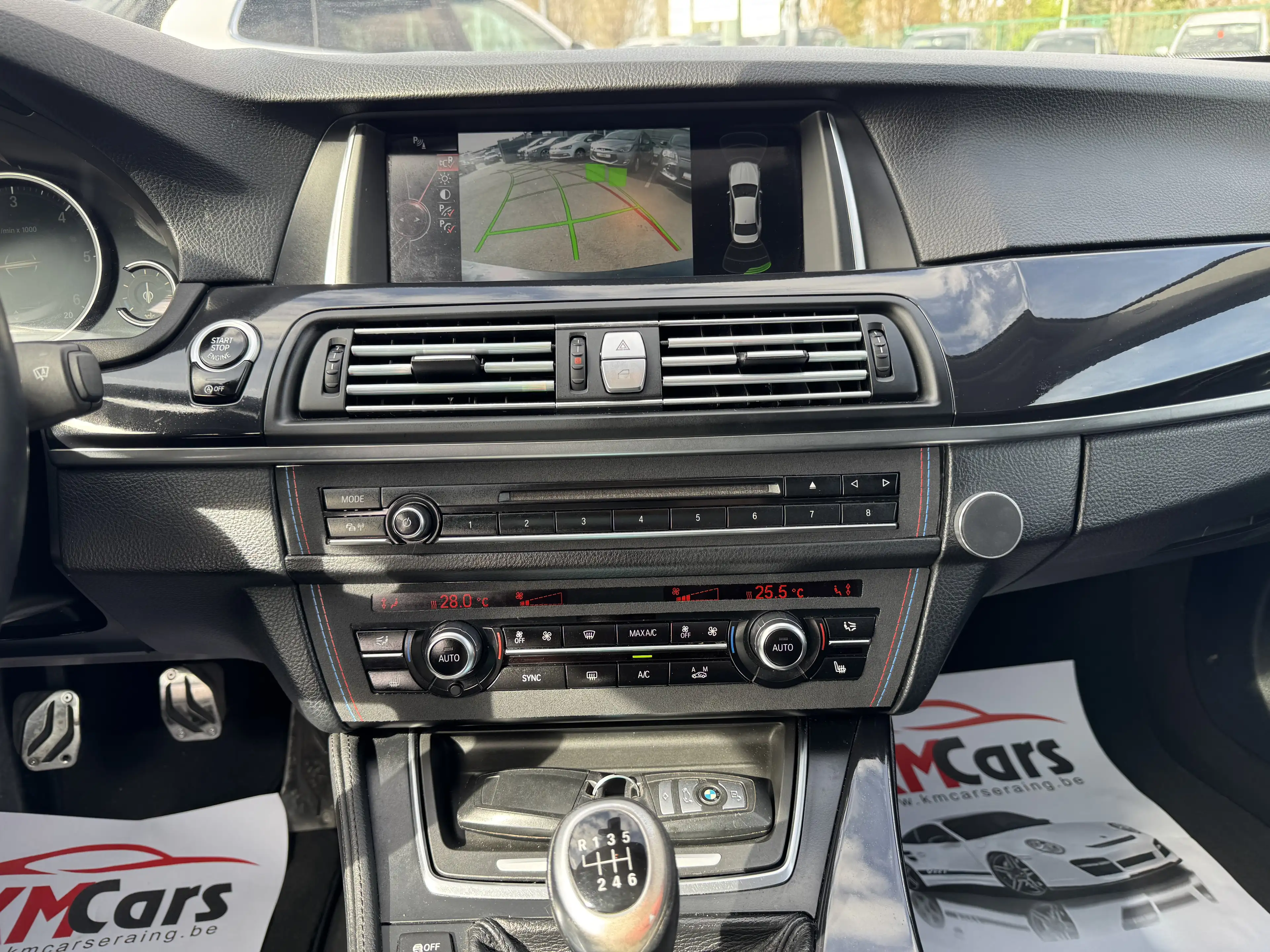 BMW 518 NAVIGATION // CUIR// TOIT OUVRANT / JANTES /CAMERA — photo 13
