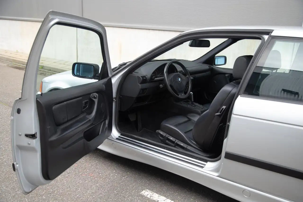 BMW 323 3-serie Compact 323ti Executive | 157.000KM | Spor, foto 2
