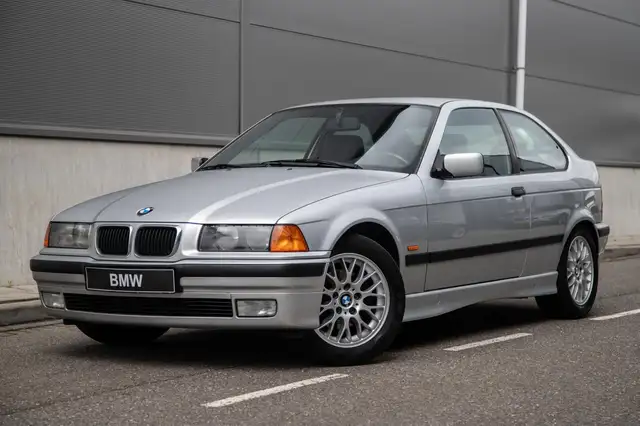 BMW 323 3-serie Compact 323ti Executive | 157.000KM | Spor