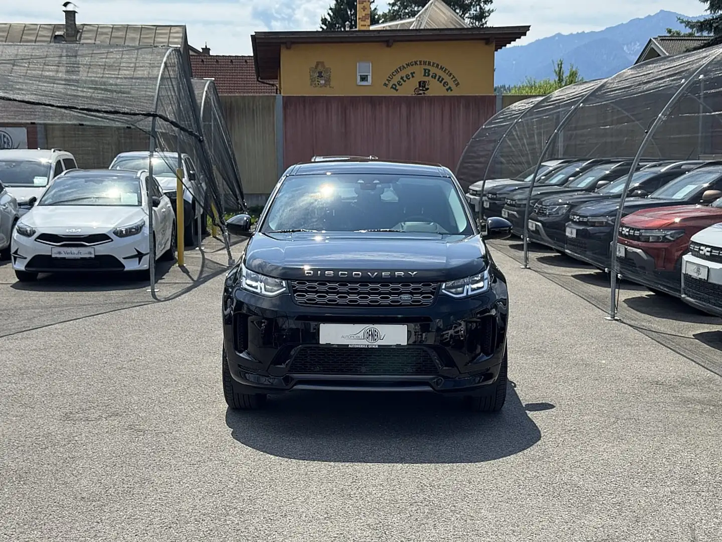 Land Rover Discovery Sport D150 R-Dynamic S 4WD AHK Meridian HeadUp Pano K... Noir - 2