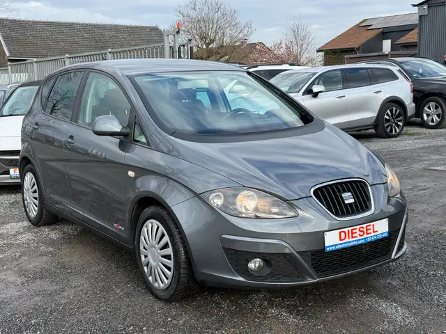 SEAT Altea Altea 1.6 CR TDi DPF