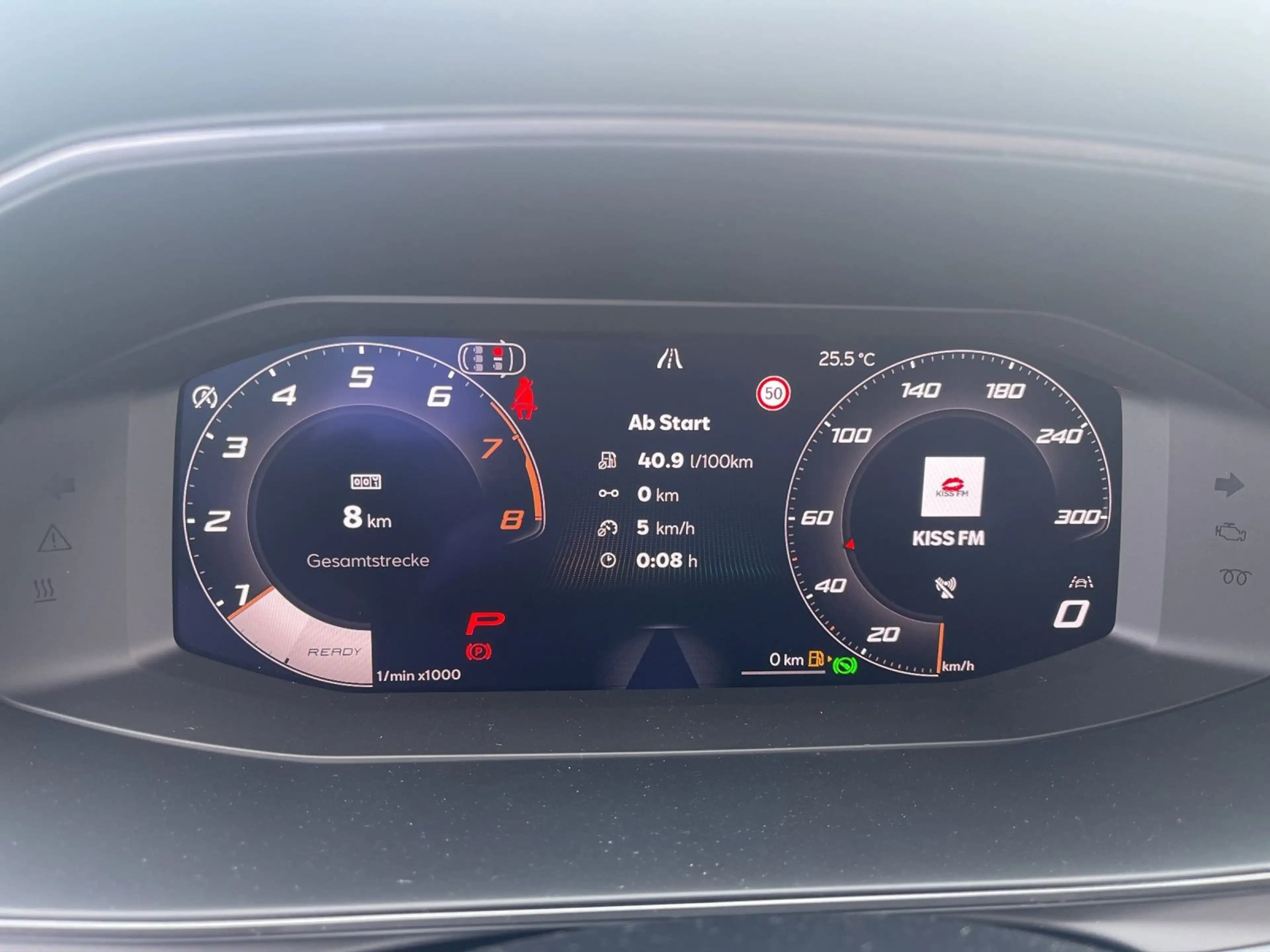 CUPRA Formentor 2.0 TSI DSG 4D TRIBE EDITION UPE64 MAT — photo 10