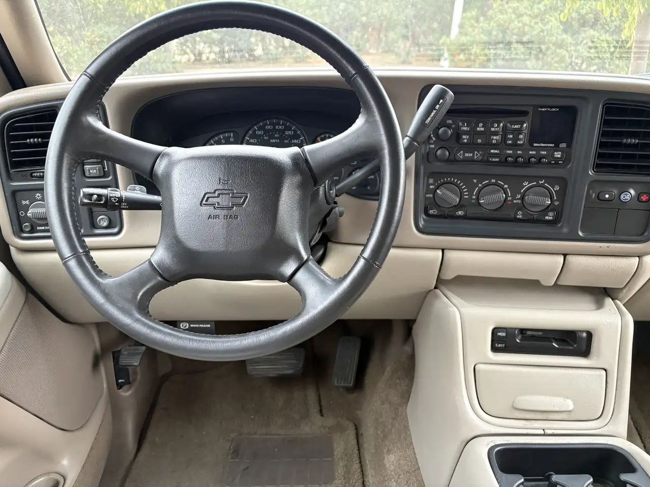 Chevrolet Suburban 6.0 K2500, foto 12