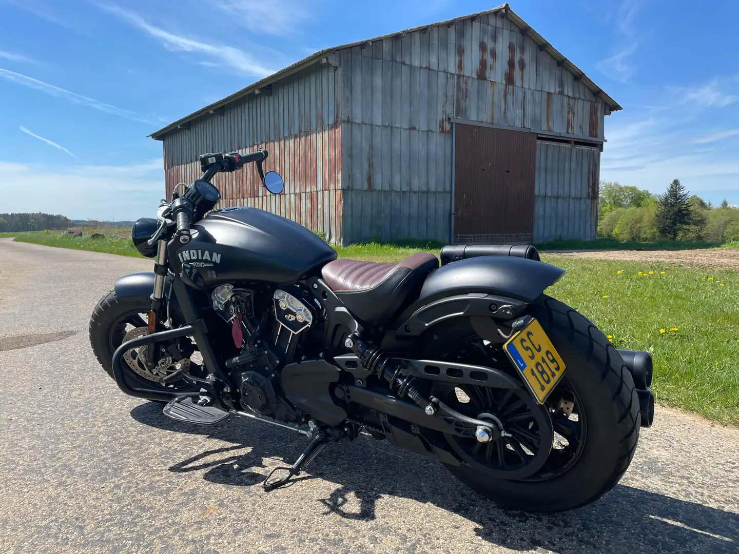 Indian Scout Bobber Fekete - 1