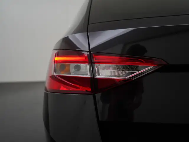 Skoda Superb view 26